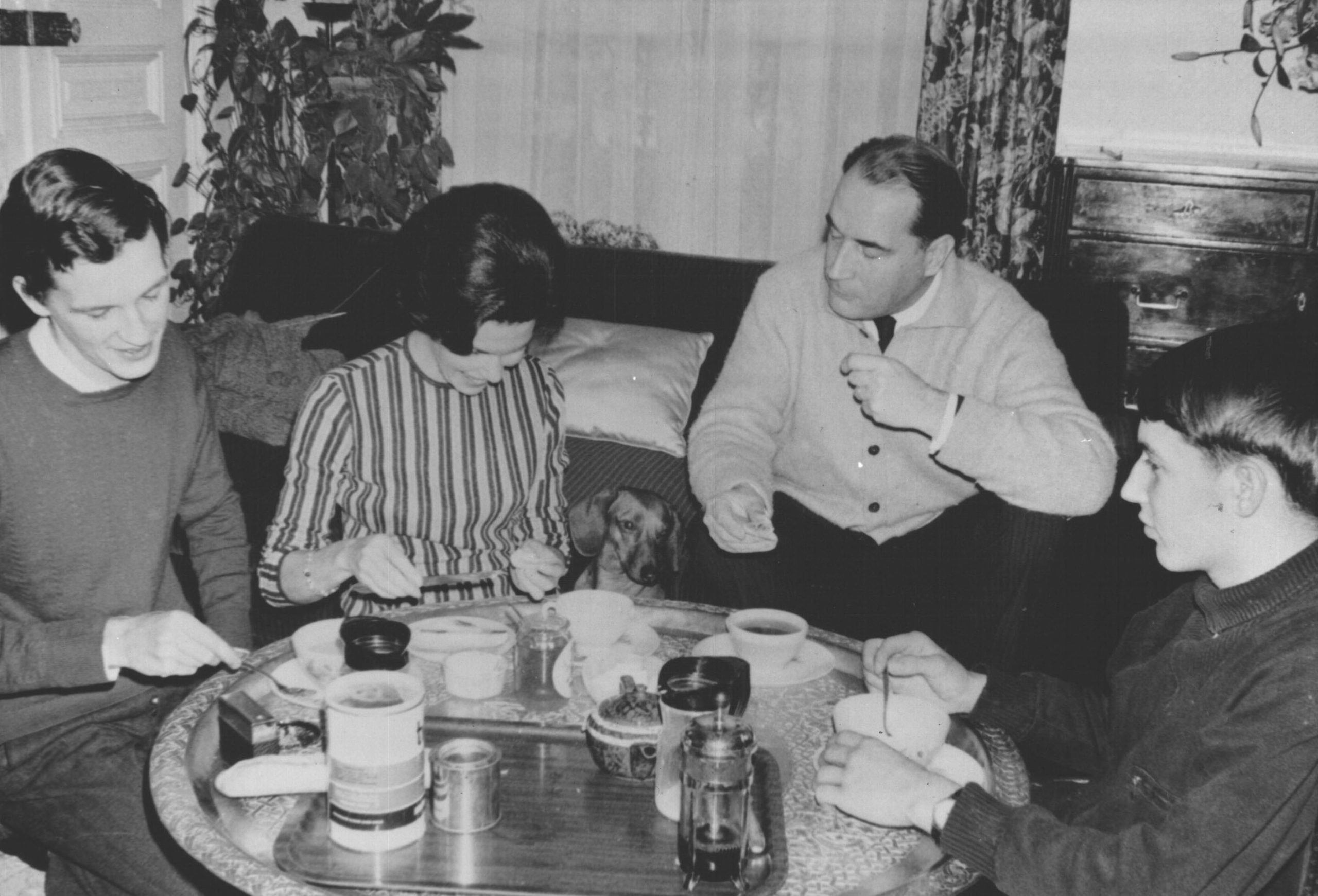 Petit déjeuner rue Guynemer 