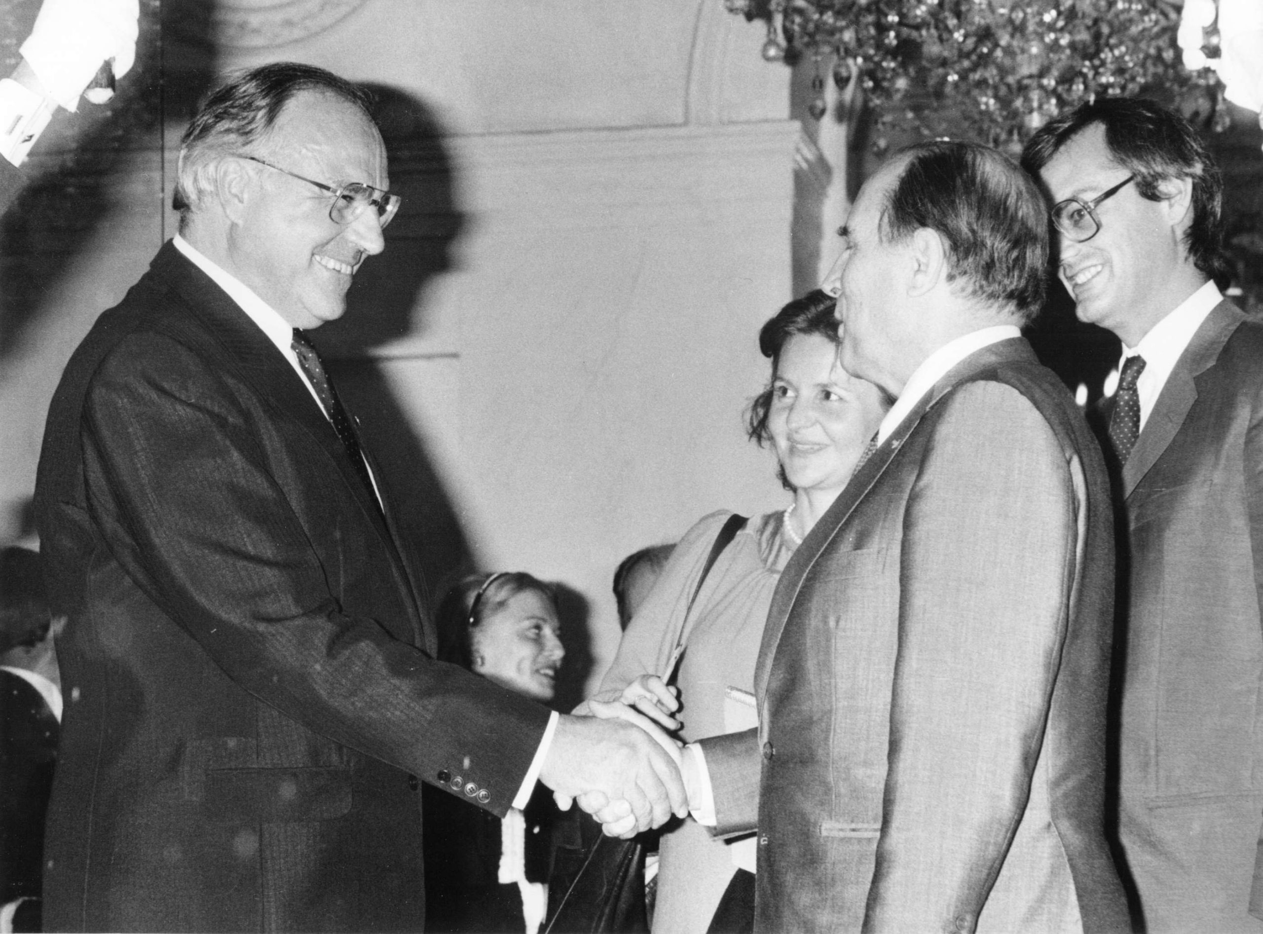 Helmut Kohl, François Mitterrand et Jean-Louis Bianco