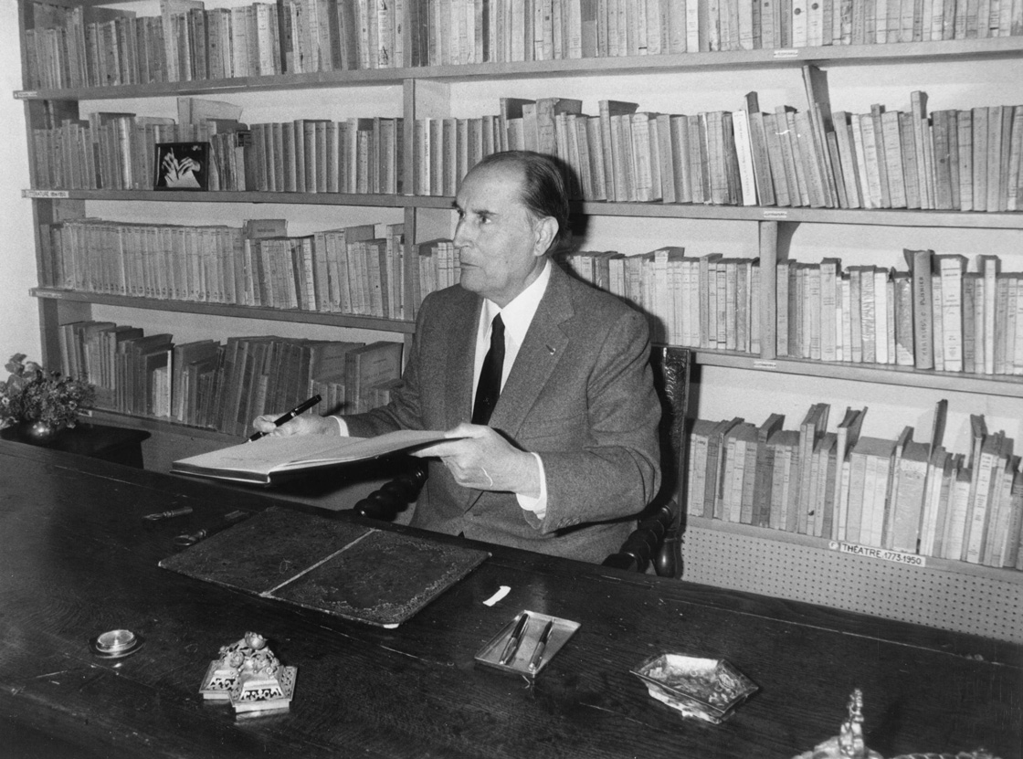 Signature du livre d'or