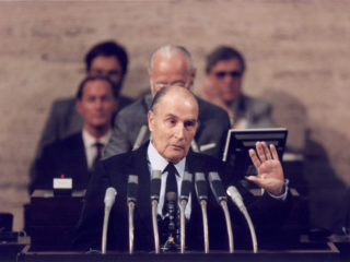 Allocution du président de la République à la séance solennelle de l'Assemblée fédérale tchécoslovaque