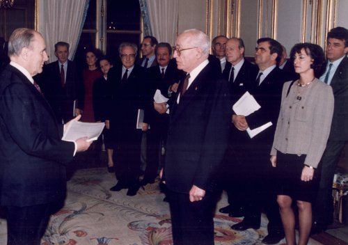 4e Trimestre 2014 - François Mitterrand et les institutions. 1984 : le Geste de Verdun