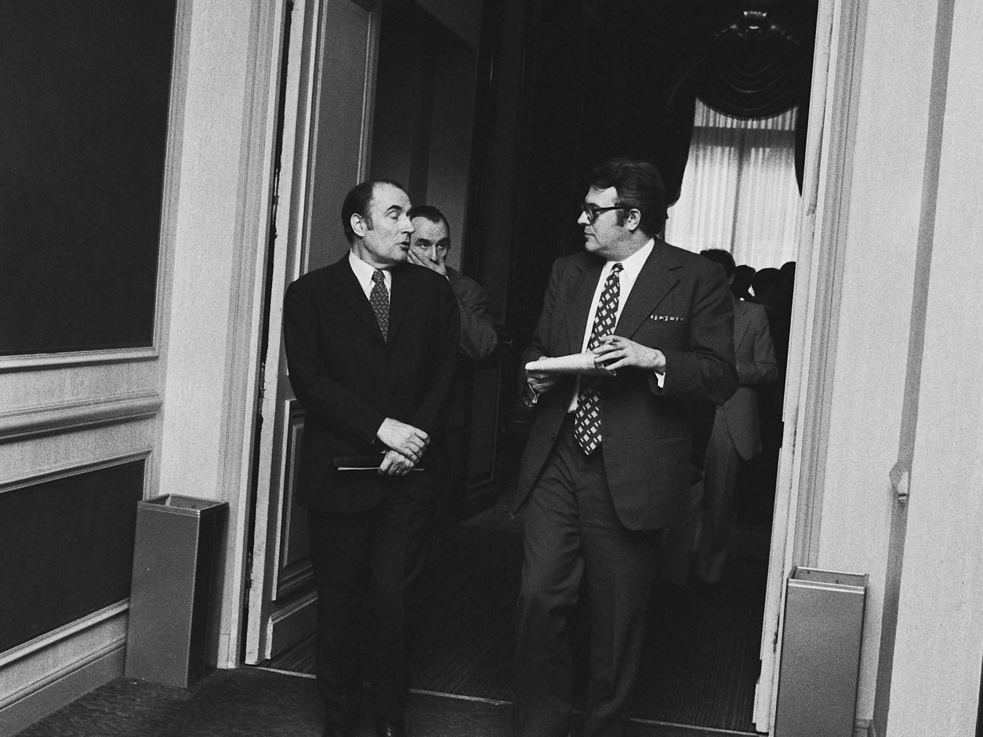 Le coup d’Etat permanent – Institut François Mitterrand